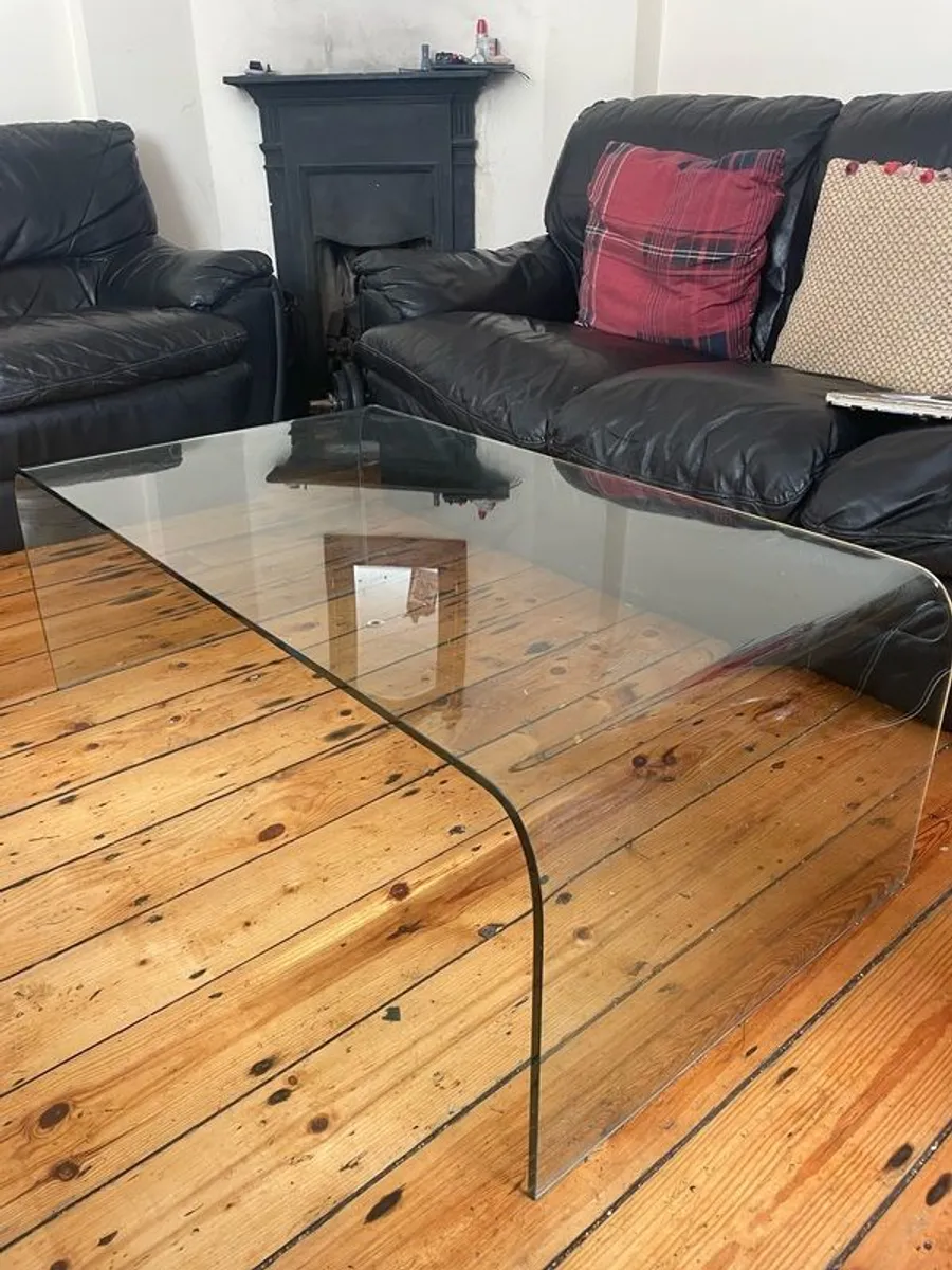 Curved Glass Table - Image 1