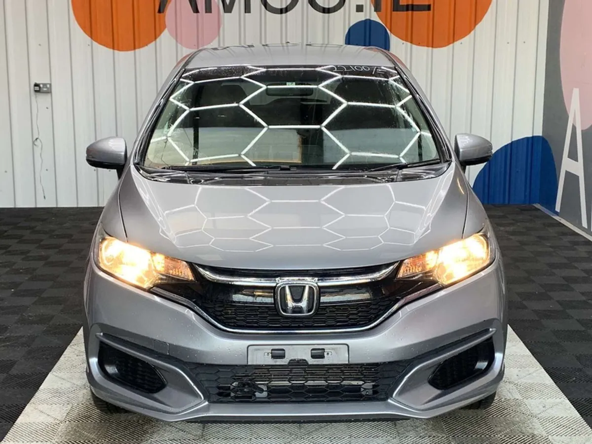 Honda Fit Honda Fit 1.5 Hybrid / 66k KMS / Honda - Image 2
