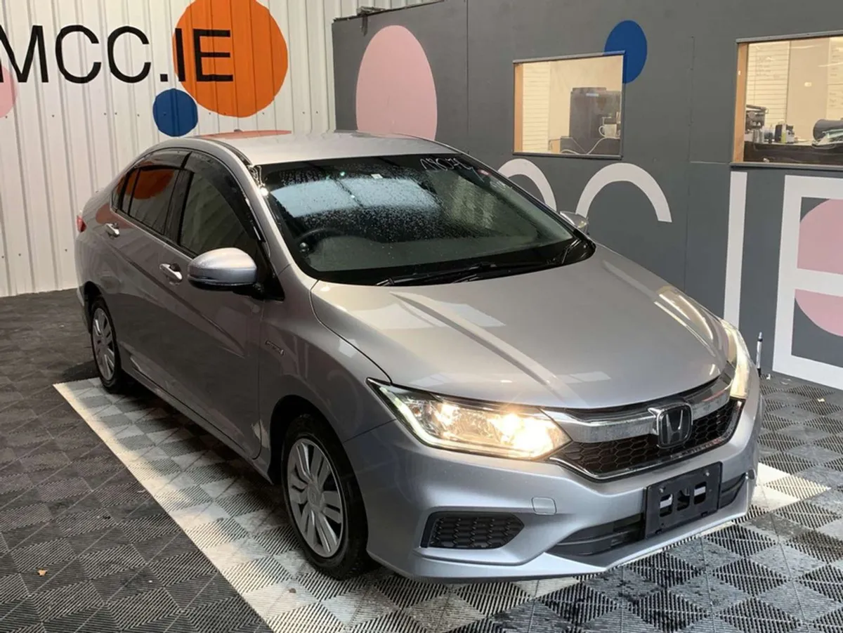 Honda Grace Honda Grace 1.5 Hybrid / Cruise Contr - Image 1