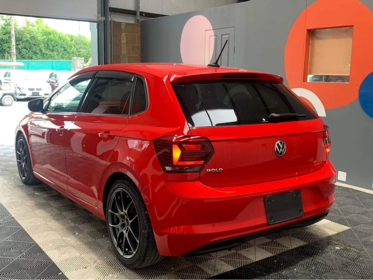 Volkswagen Polo MAY Sale  Polo Automatic 1.0 Petr - Image 3