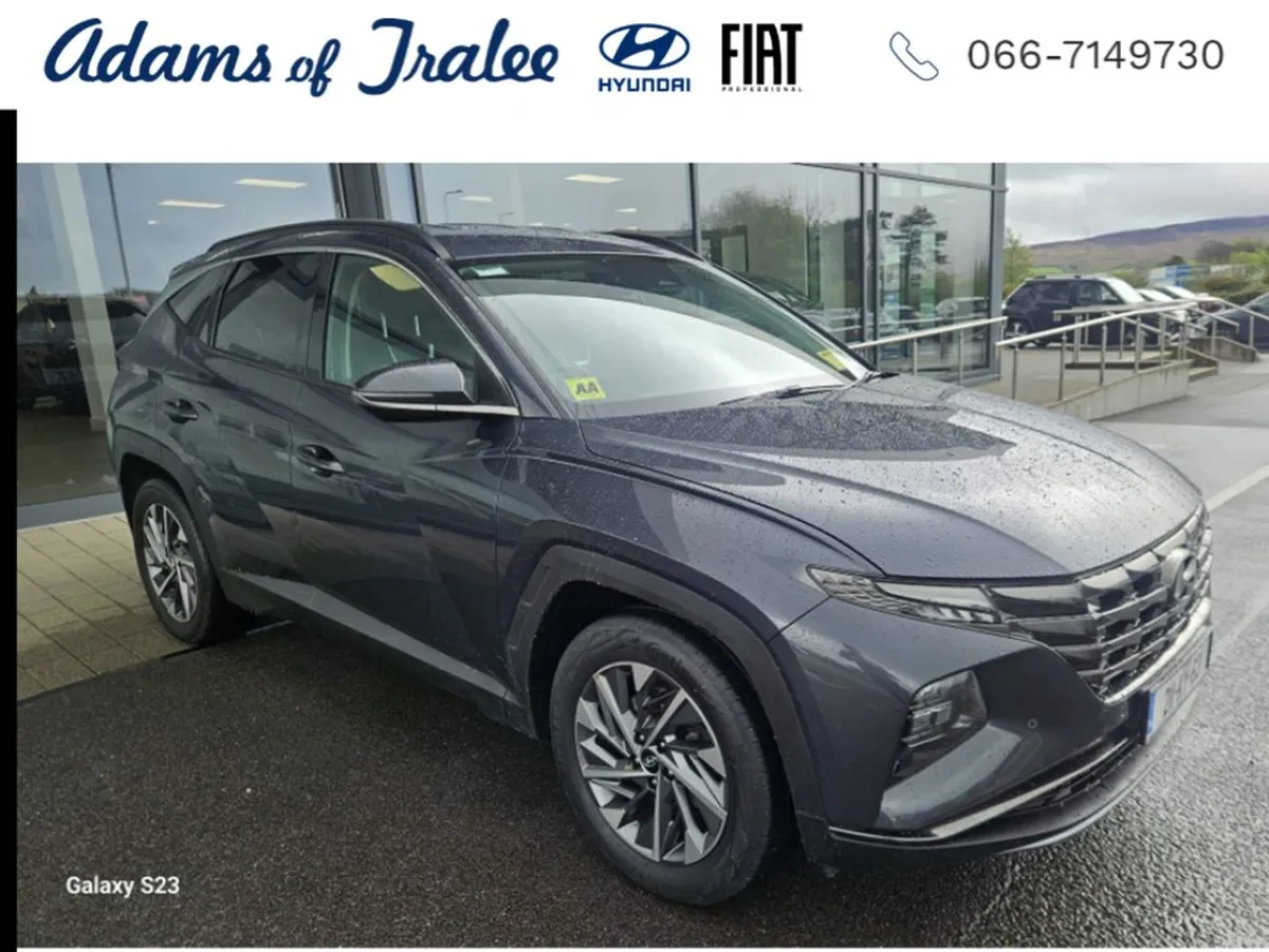Hyundai Tucson Ix35 Executive Plus 5DR - Image 1