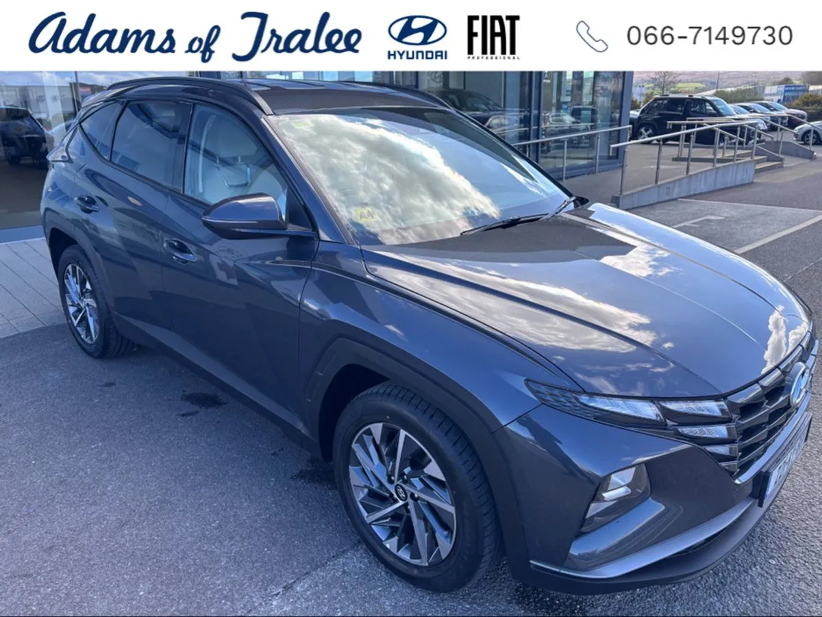 Hyundai Tucson Ix35 Executive 5DR - Image 1