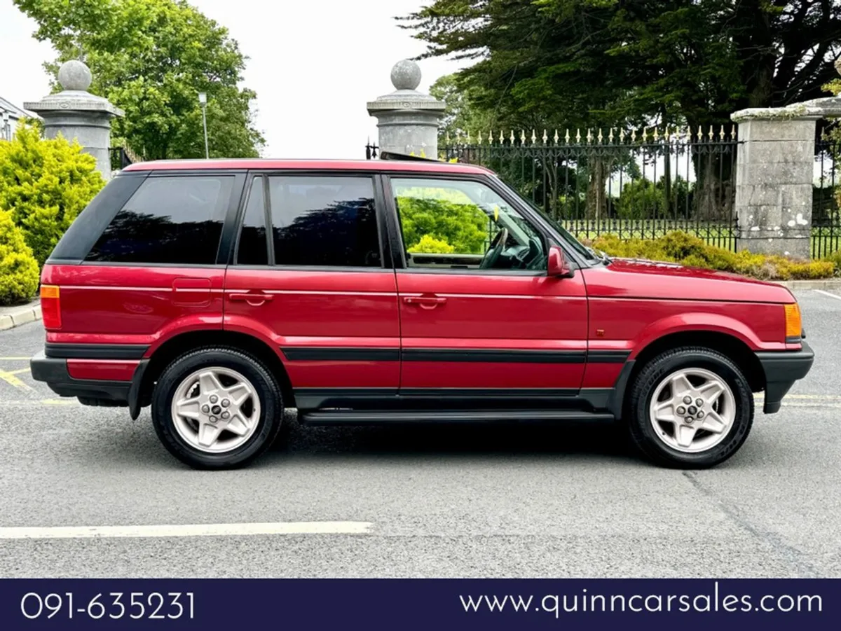 Land Rover Range Rover 4.6 HSE Auto - Image 2