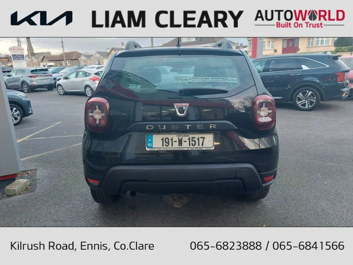 Dacia Duster Essential Blue DCI 115 4DR - Image 4