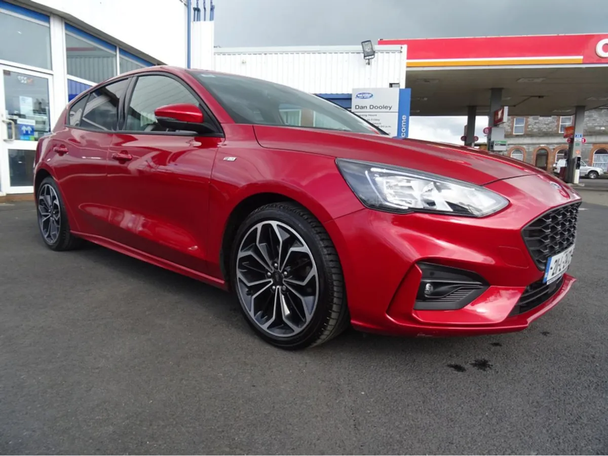 Ford Focus St-line Edition 1.5 TD 120 - Image 1