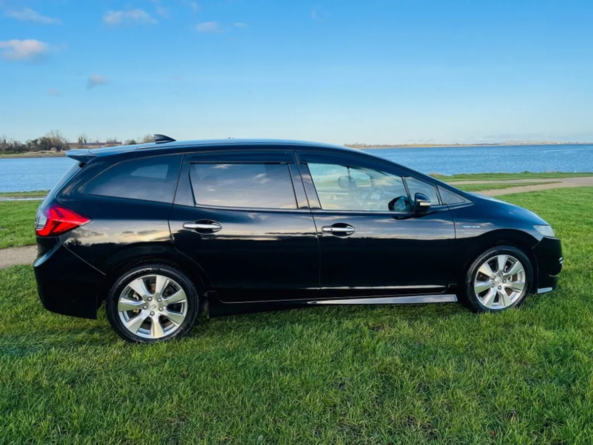 Honda Jade 6 Seats Finance Available - Image 3