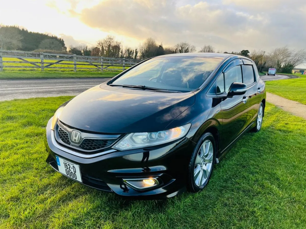 Honda Jade 6 Seats Finance Available - Image 4
