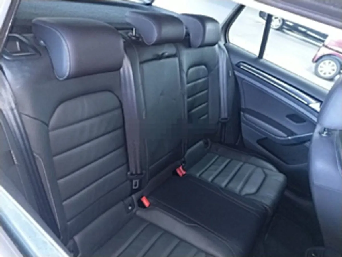 Volkswagen Golf Stunning VW Golf 1.4 Auto in Meta - Image 2