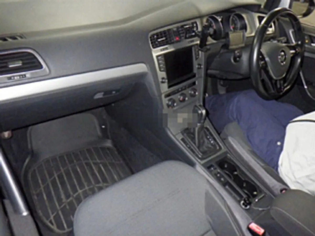 Volkswagen Golf Silver Golf Estate With Only 74k - Image 3
