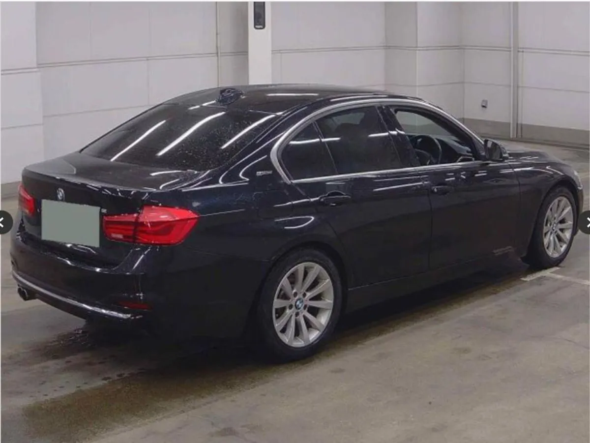 BMW 3 Series 330E Black Leather 2.0 Litre Auto  H - Image 3