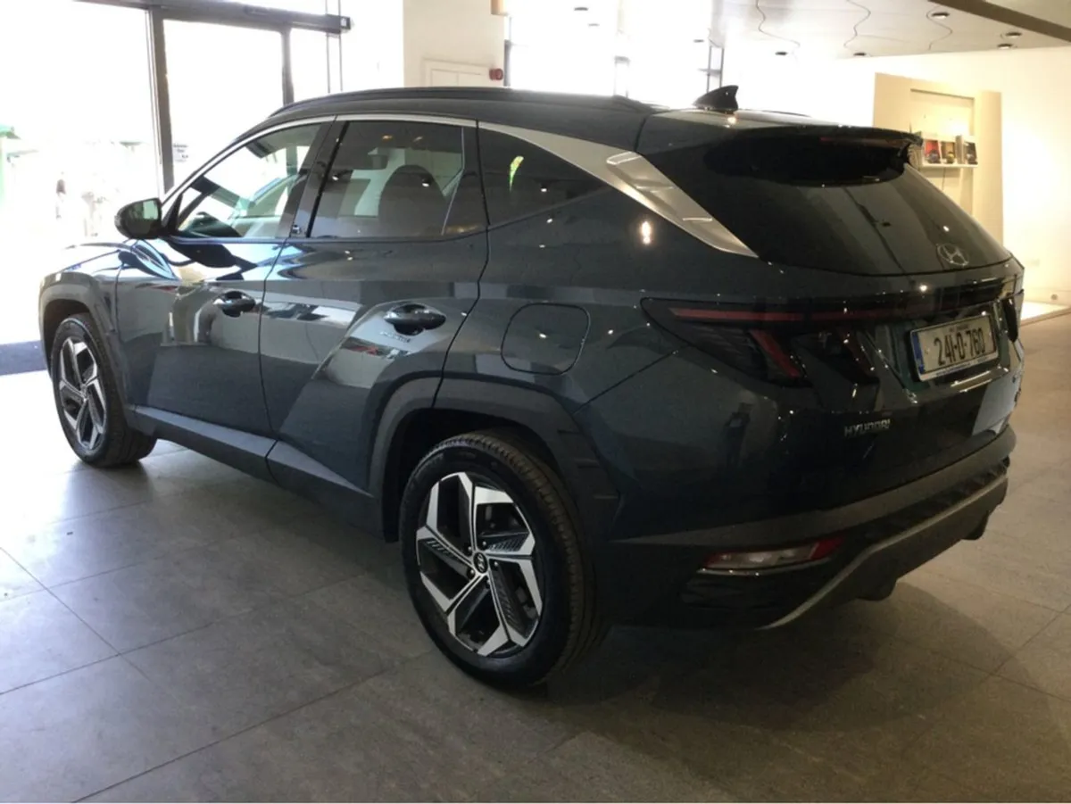 Hyundai Tucson Executive Plus - Plug IN Hybrid - - Image 3