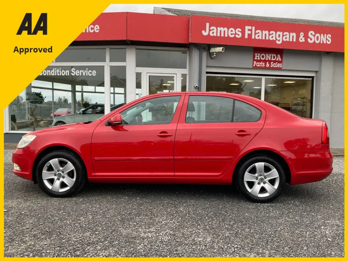 Skoda Octavia Exclusive 1.2 TSI 105HP 4DR - Image 4