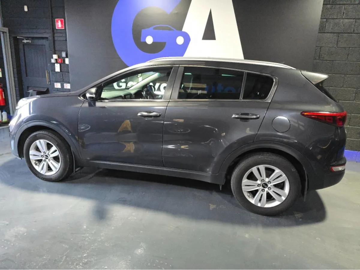 Kia Sportage Rear Camera- Leather-nct 03/27 - Image 4