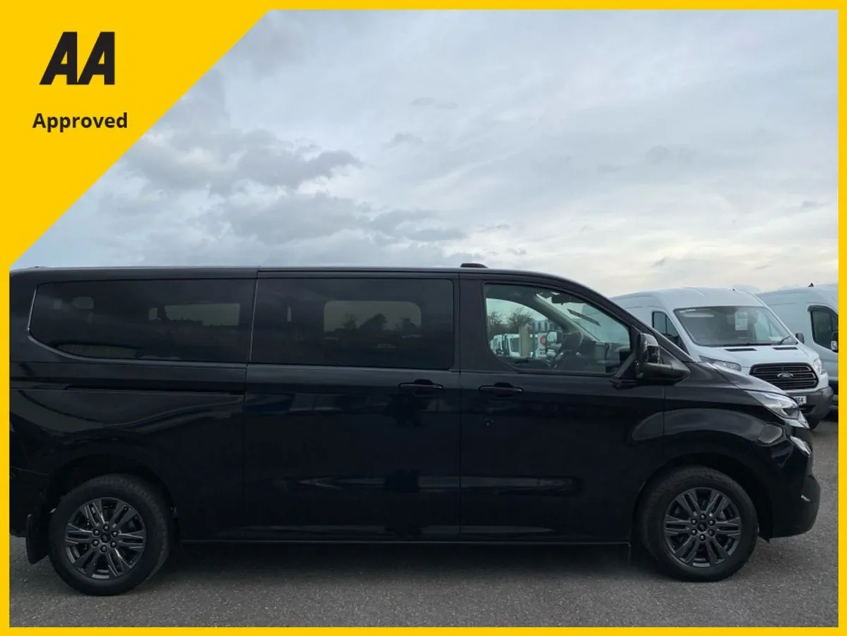 Ford Tourneo Custom / 2024 / 2L Diesel / Auto / C - Image 3