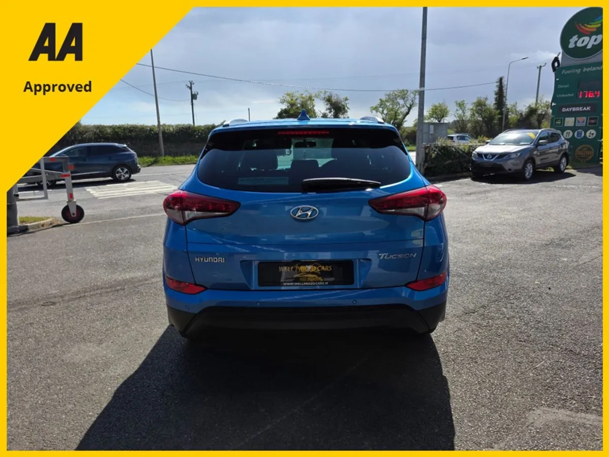 Hyundai Tucson Executive 5DR - Image 4