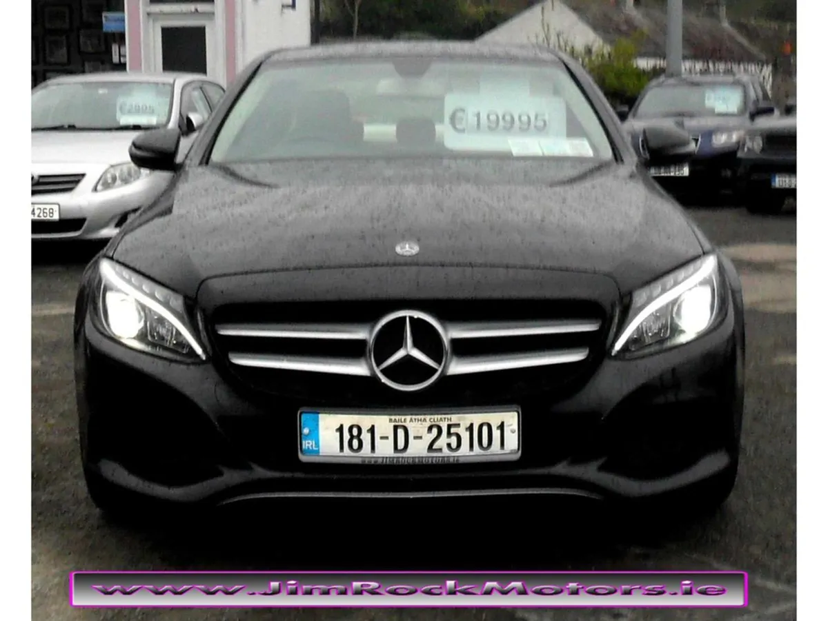 Mercedes-Benz C-Class 200 Avantgarde 4DR Auto.... - Image 2