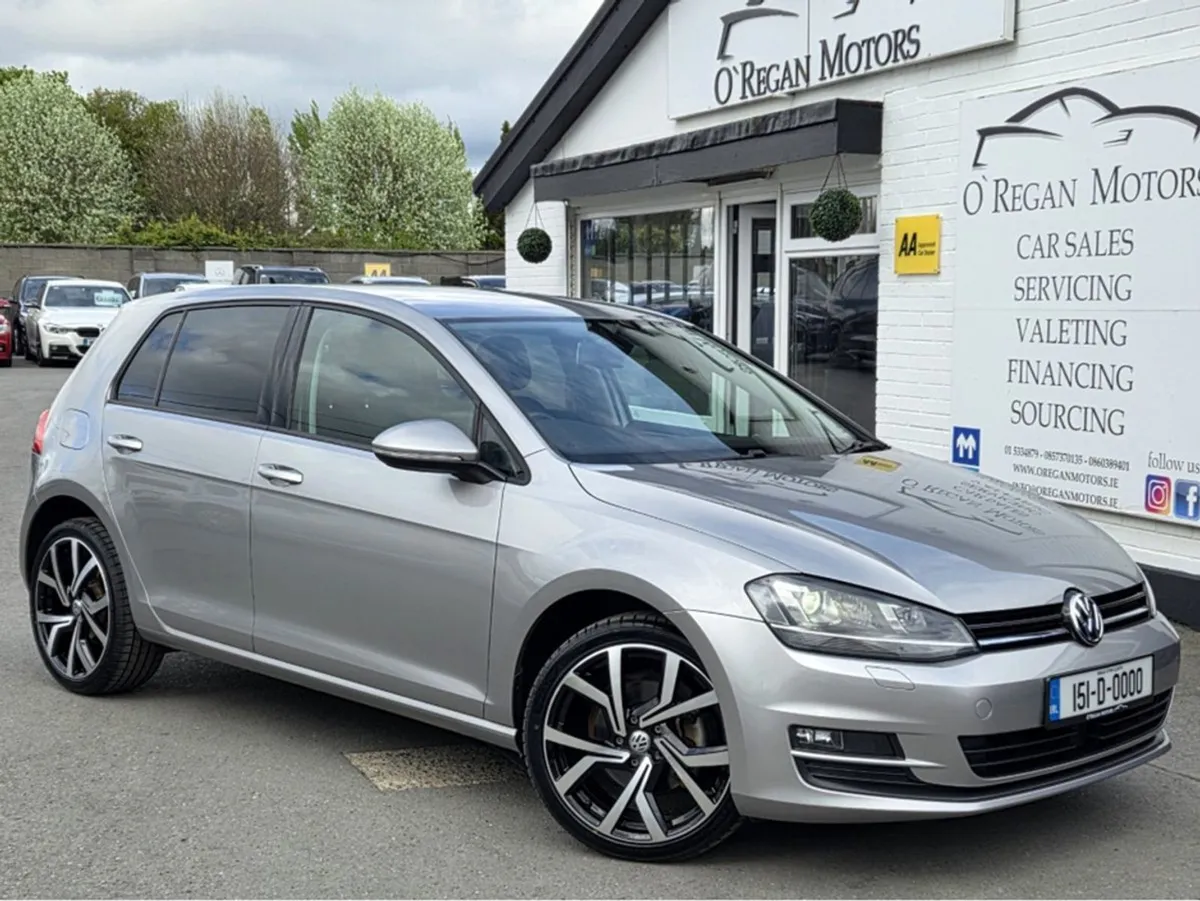 Volkswagen Golf 1.2 TSI Comfortline Auto - Image 1