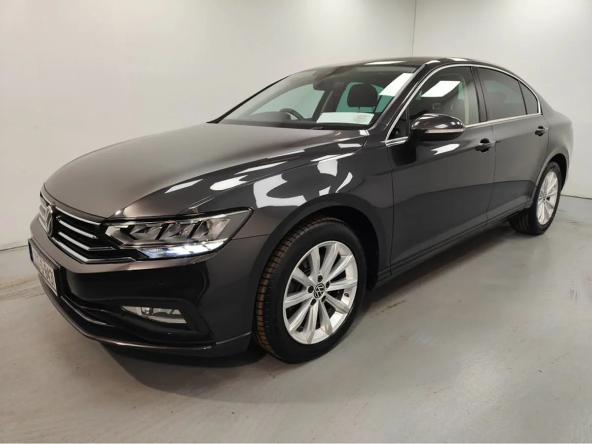 Volkswagen Passat Business 2.0 TDI Manual 6speed - Image 1