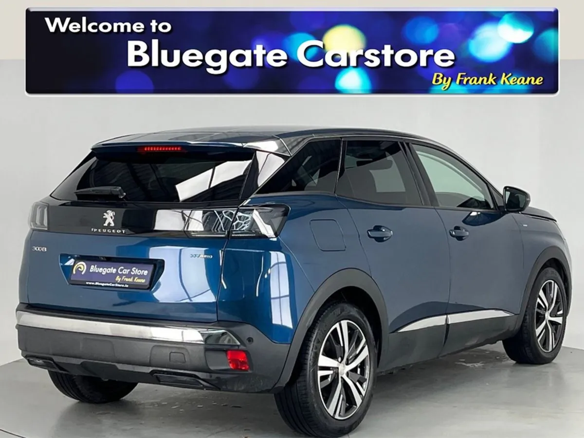 Peugeot 3008 Allure S/S Phev digital Dash dual Cl - Image 4