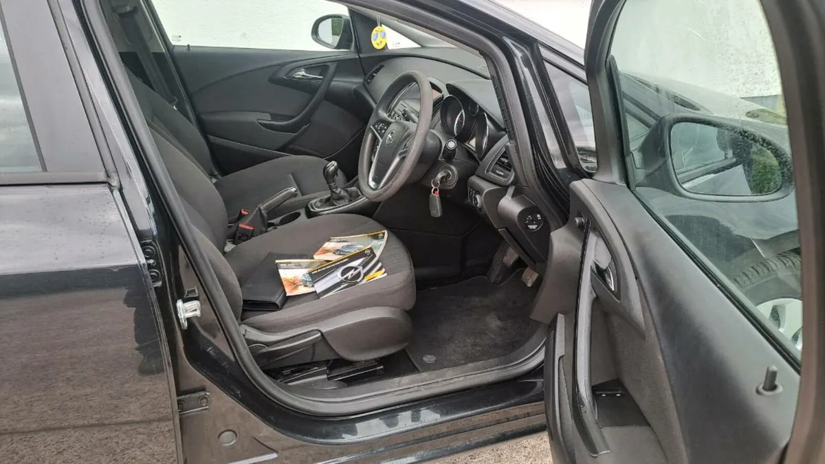 2015 Opel Astra 1.4 Petrol ~Low Mileage~ - Image 2