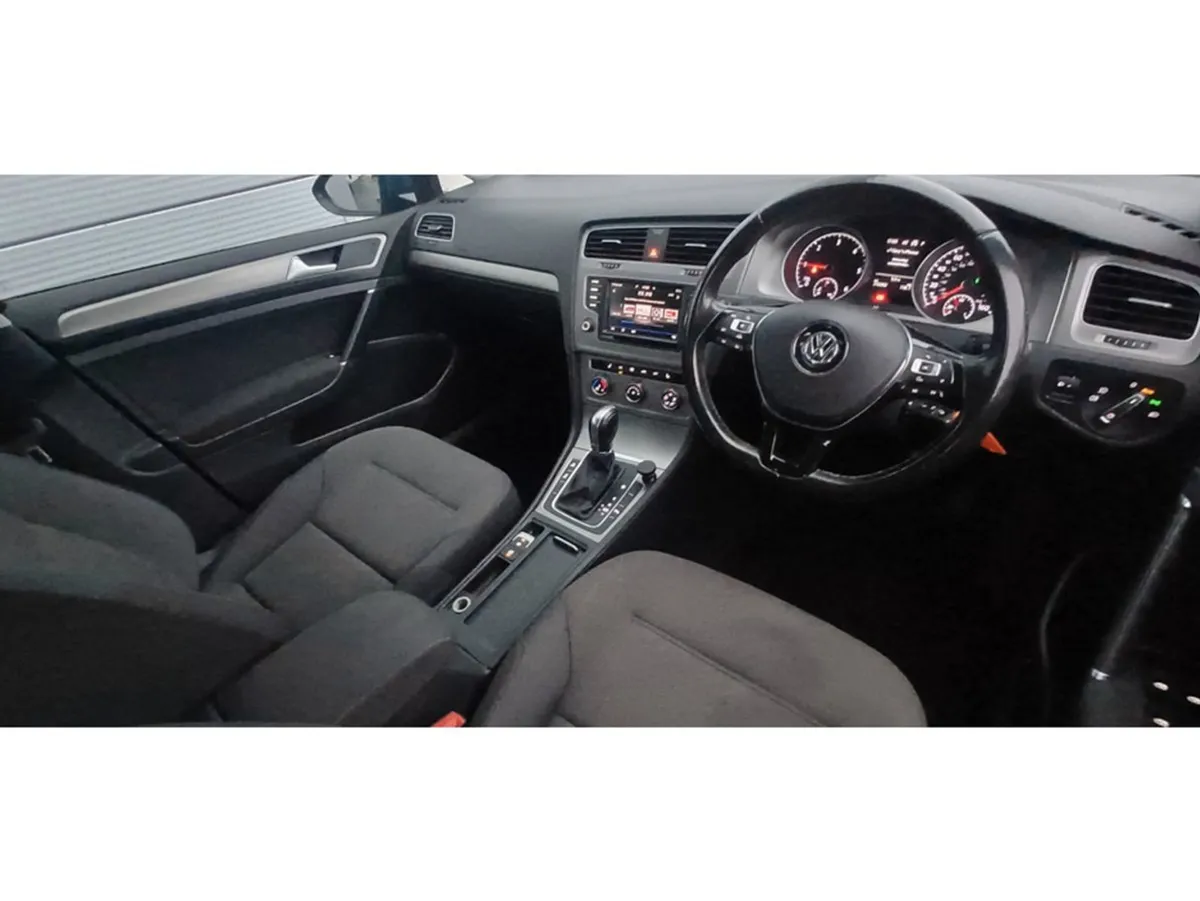 Volkswagen Golf 1.6 TDI Match - Image 4