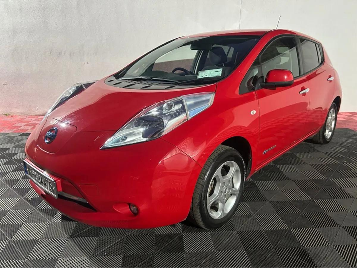 Nissan Leaf Fully Loaded With Cold Pack - Image 4