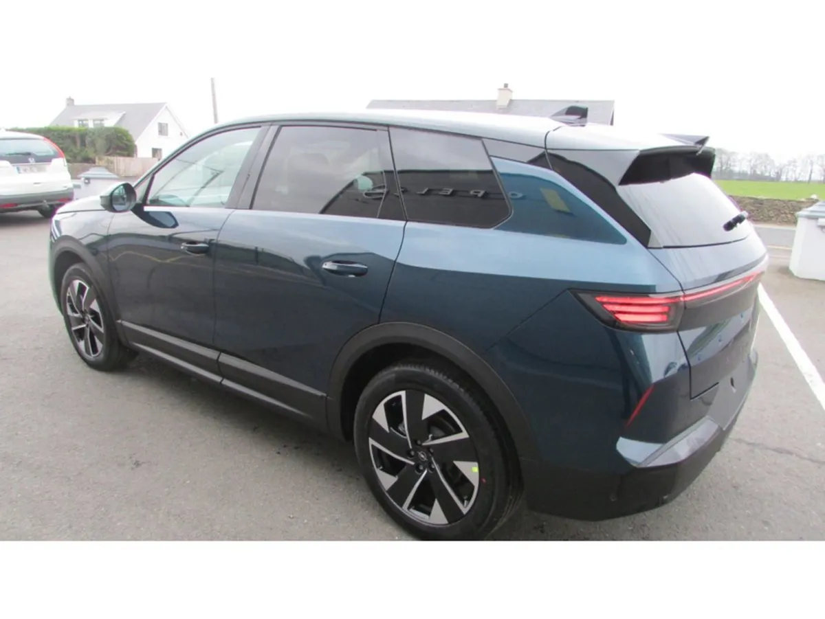 Opel Grandland GS Hybrid - Image 3