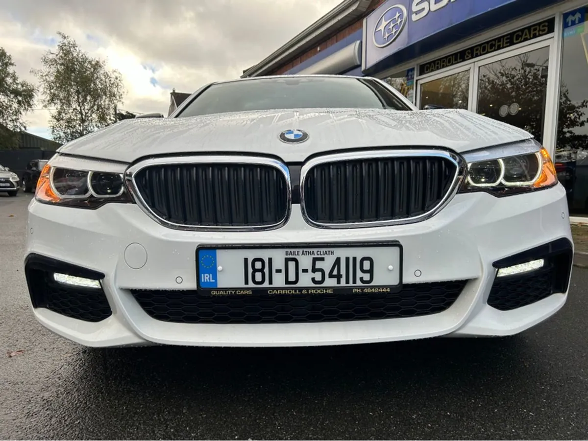 BMW 5 Series Alpine White 530e Hybrid M-sport Pro - Image 3