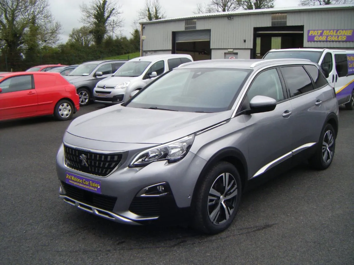 Peugeot 5008 Bluehdi S/S Allure - Image 1