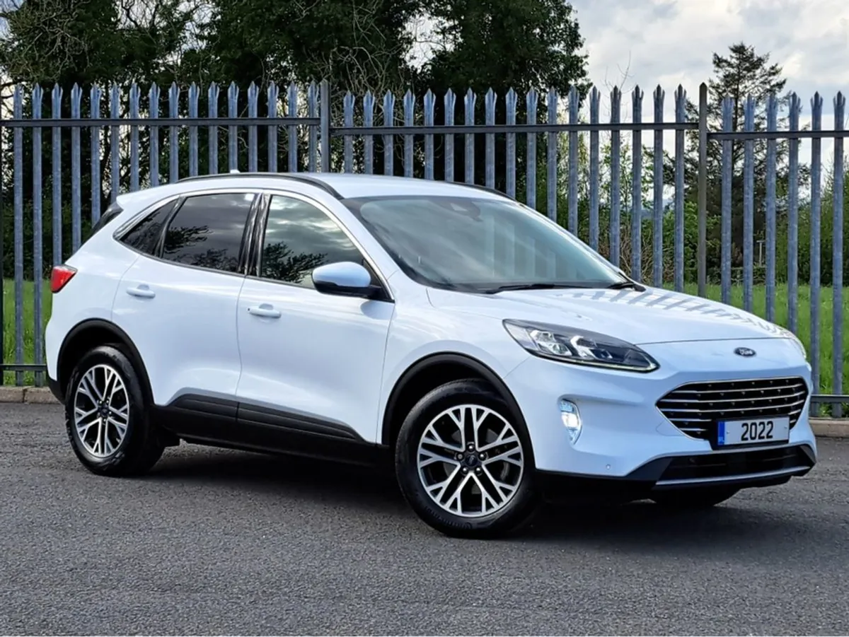 Ford Kuga Titanium 1.5td 120BHP  half Leather rev - Image 1