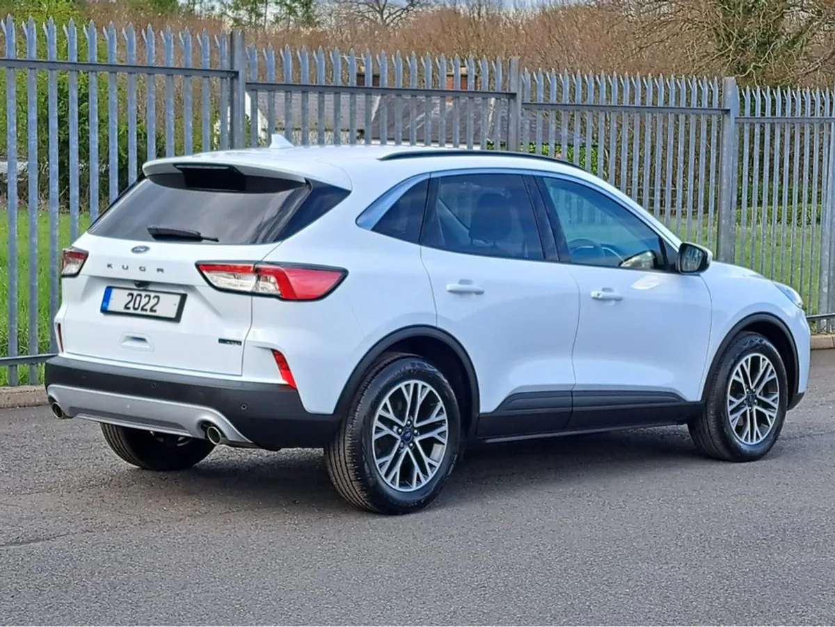 Ford Kuga Titanium 1.5td 120BHP  half Leather rev - Image 3
