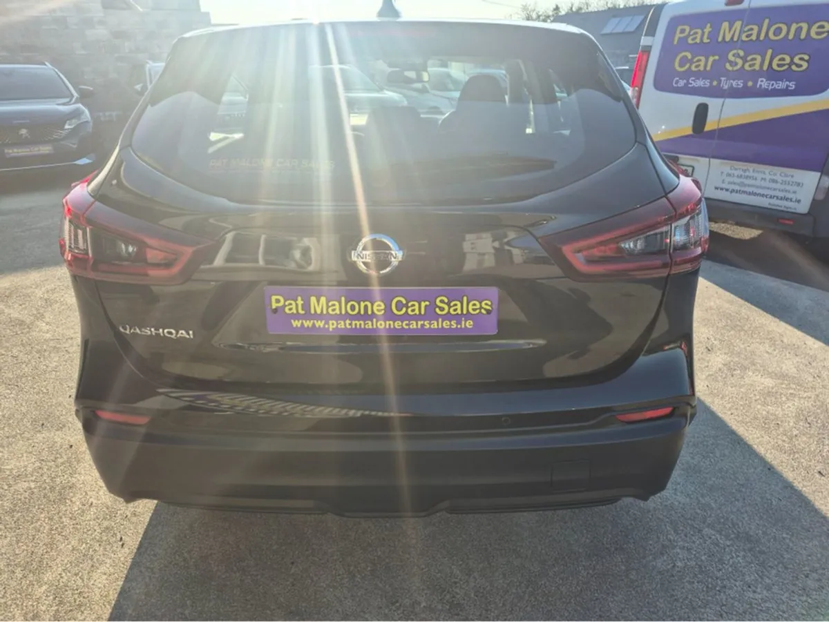 Nissan QASHQAI Acenta Premium DC - Image 2