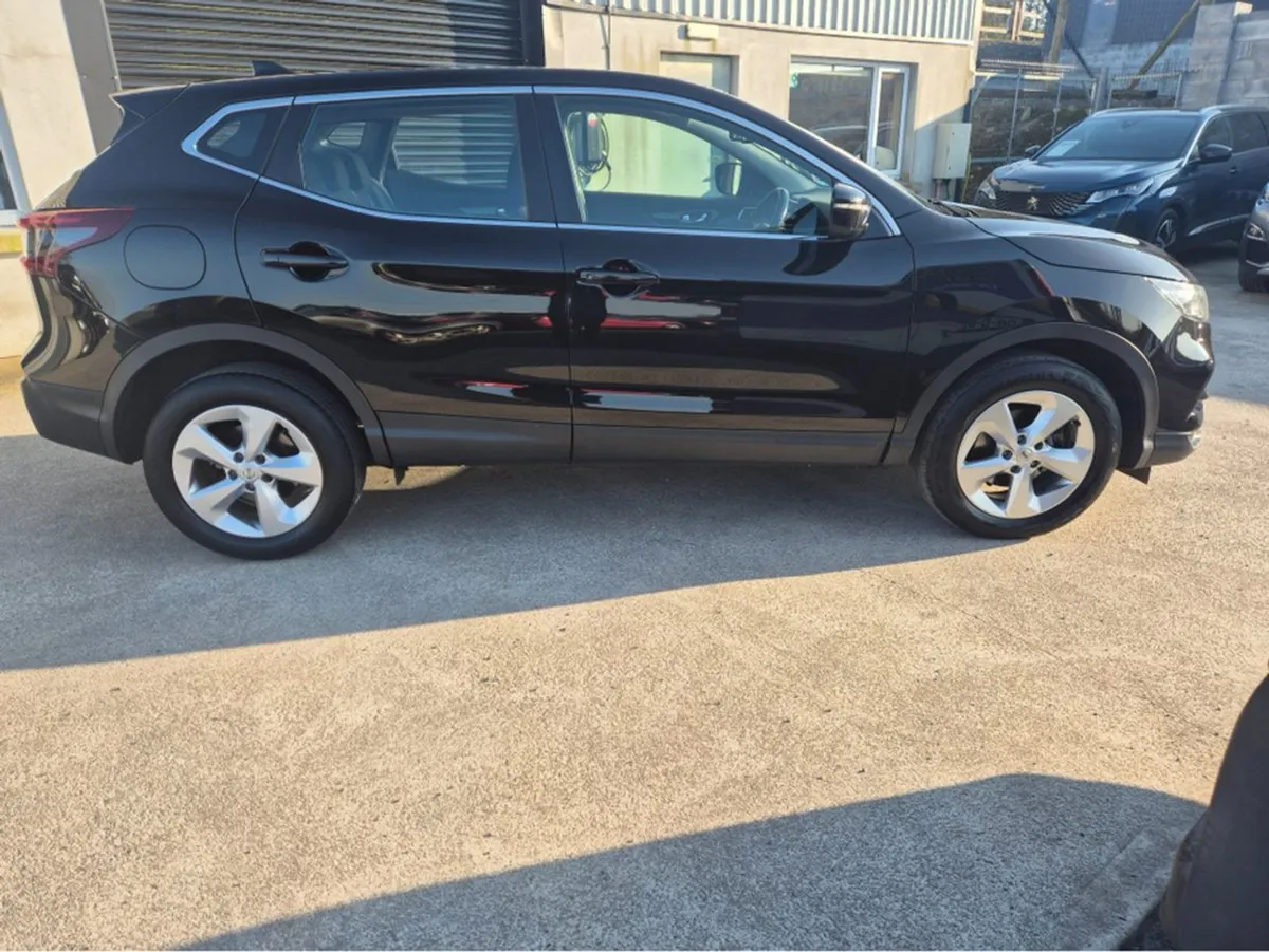 Nissan QASHQAI Acenta Premium DC - Image 3
