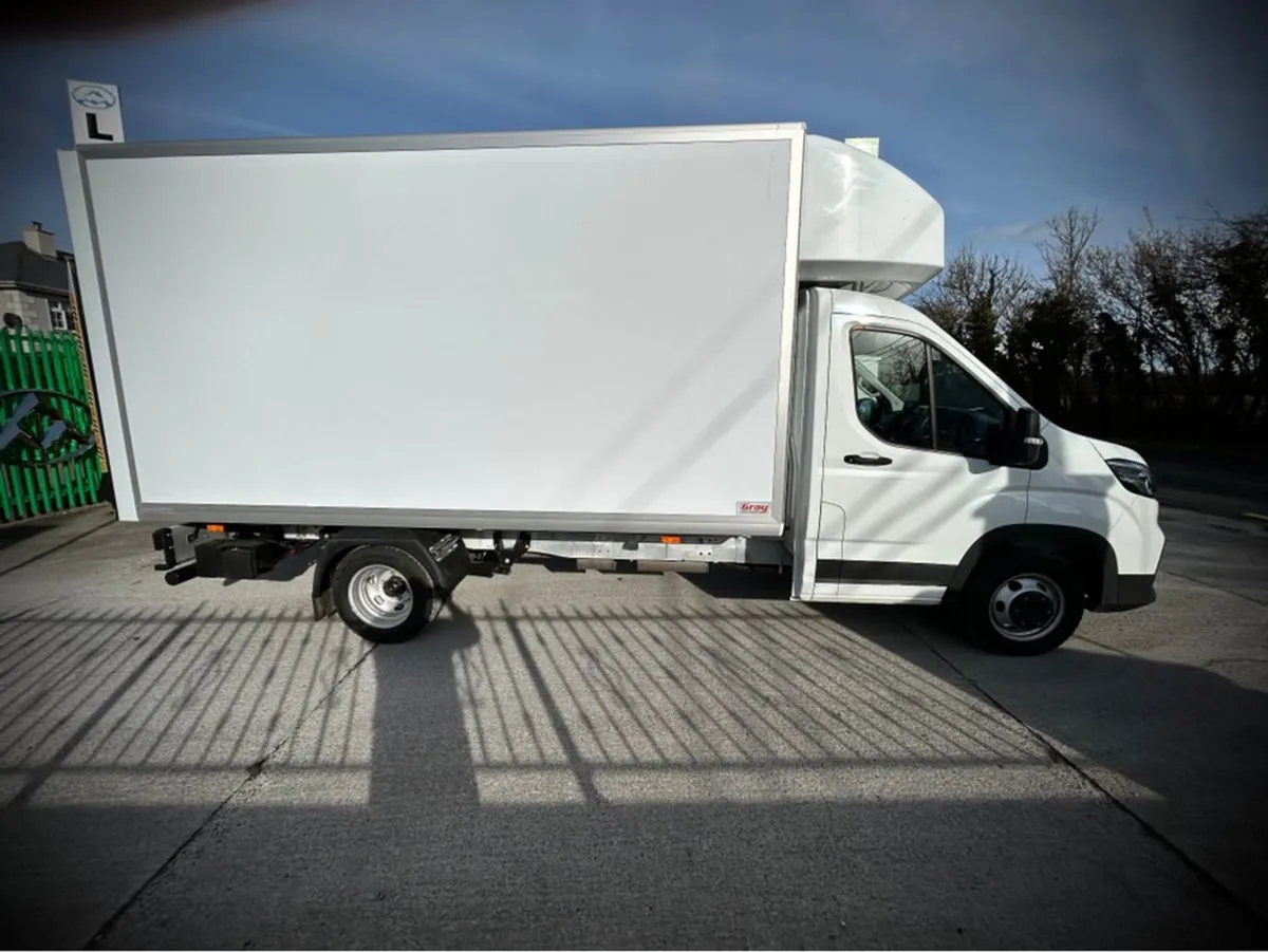 Maxus Deliver 9 L4 Dual RWD With Luton Body AND T - Image 4