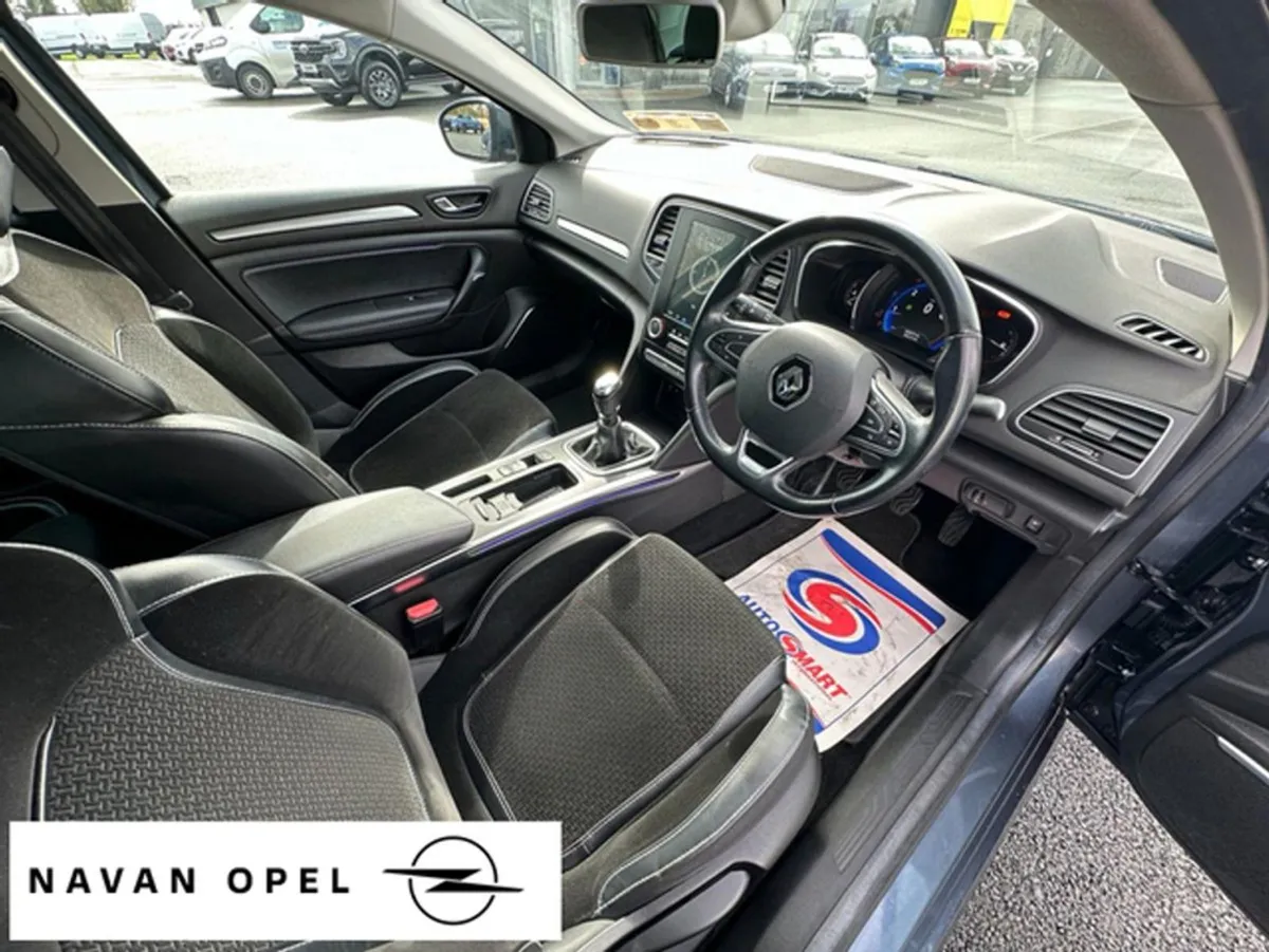 Renault Megane Grand Coupe Dynamique S 4DR - Image 3