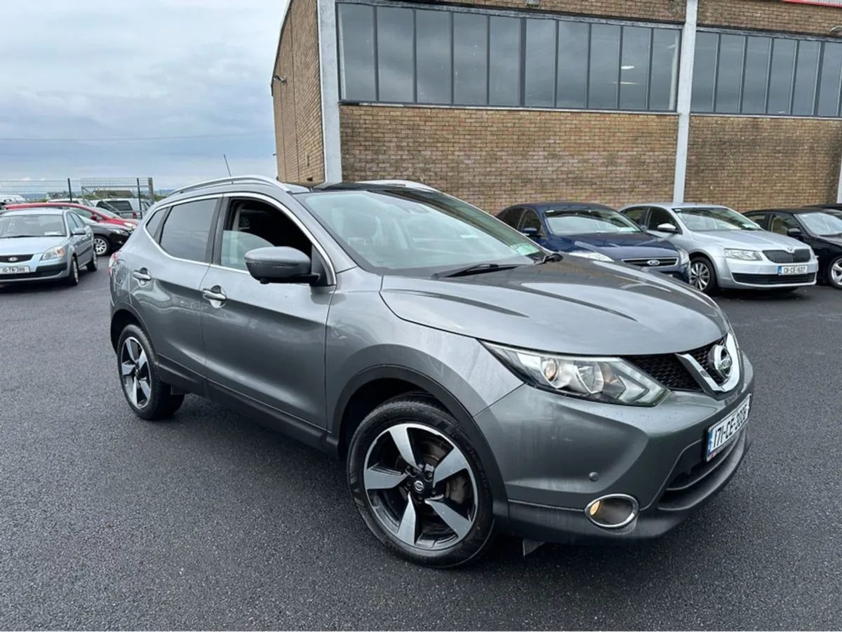 Nissan QASHQAI 1.5 DCI N-connecta 5DR 110PS - Image 1