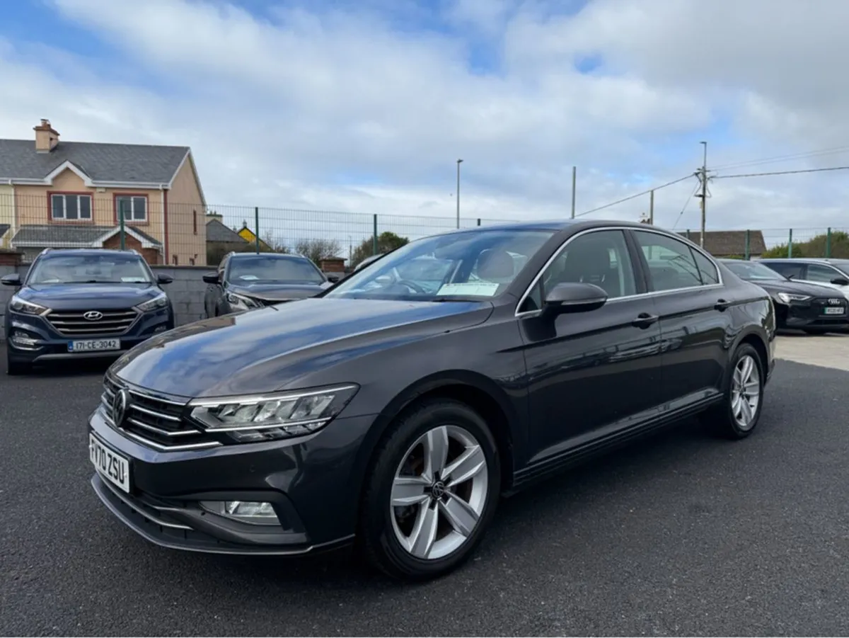 Volkswagen Passat SE TDI S-A - Image 2