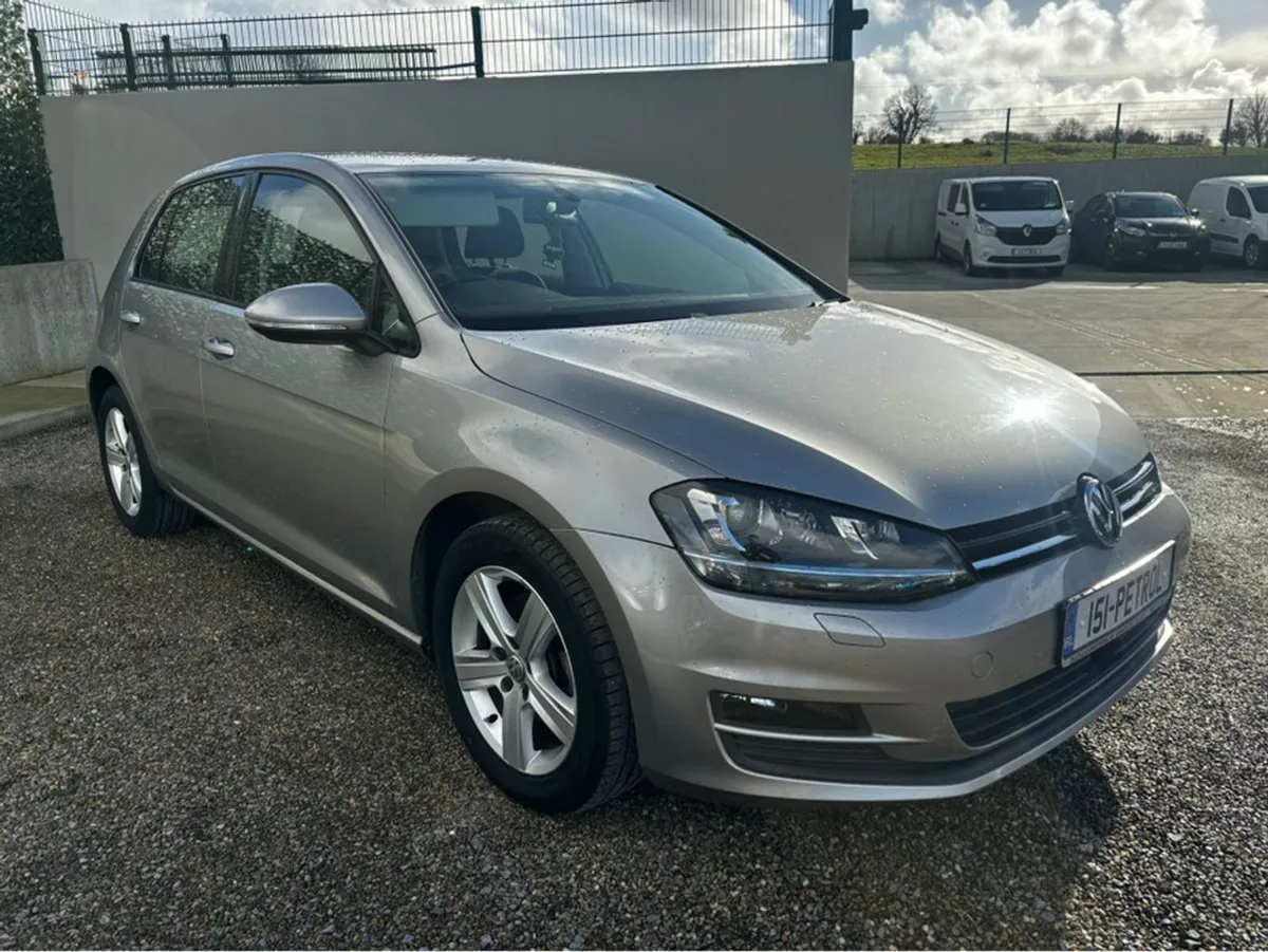 Volkswagen Golf 1.2 tsi Bluemotion - Image 1
