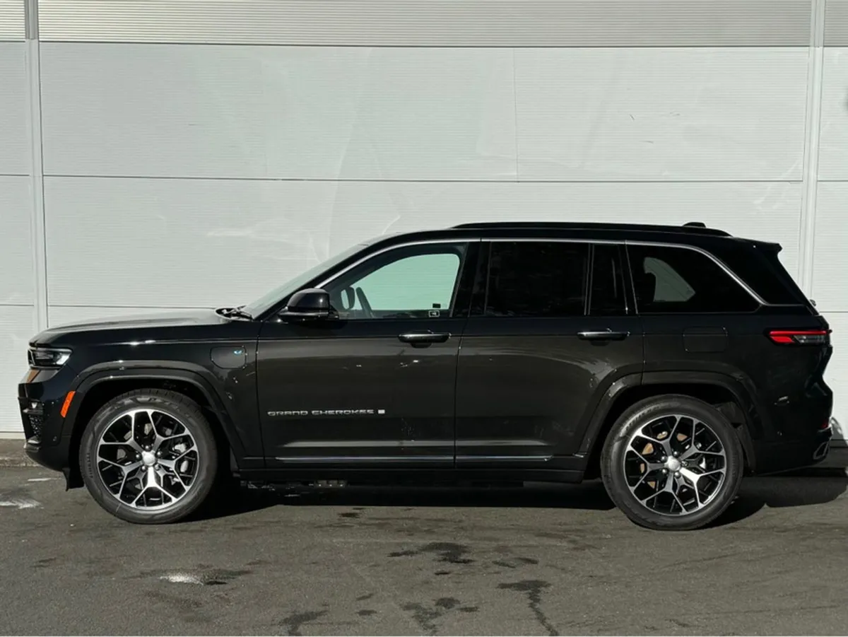 Jeep Grand Cherokee Grand Cherokee Summit Plus - Image 4