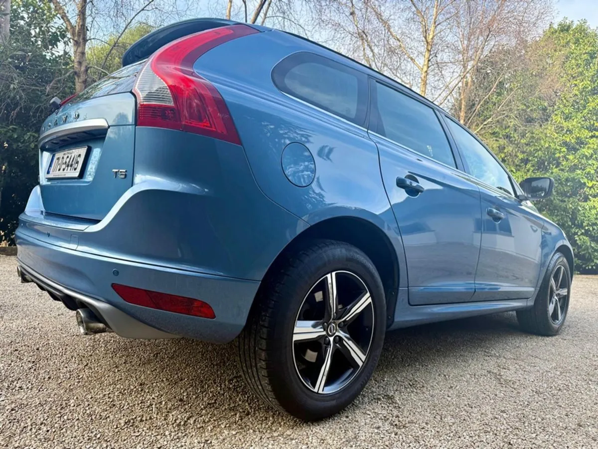 Volvo XC60  sale Agreed  2.0 T5 R-design  240 bhp - Image 3
