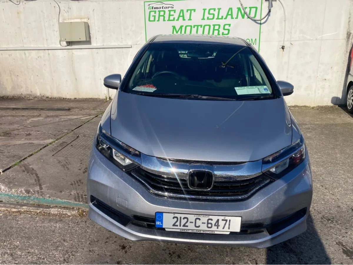 Honda Shuttle 1.5 Petrol Hybrid Automatic - Image 2