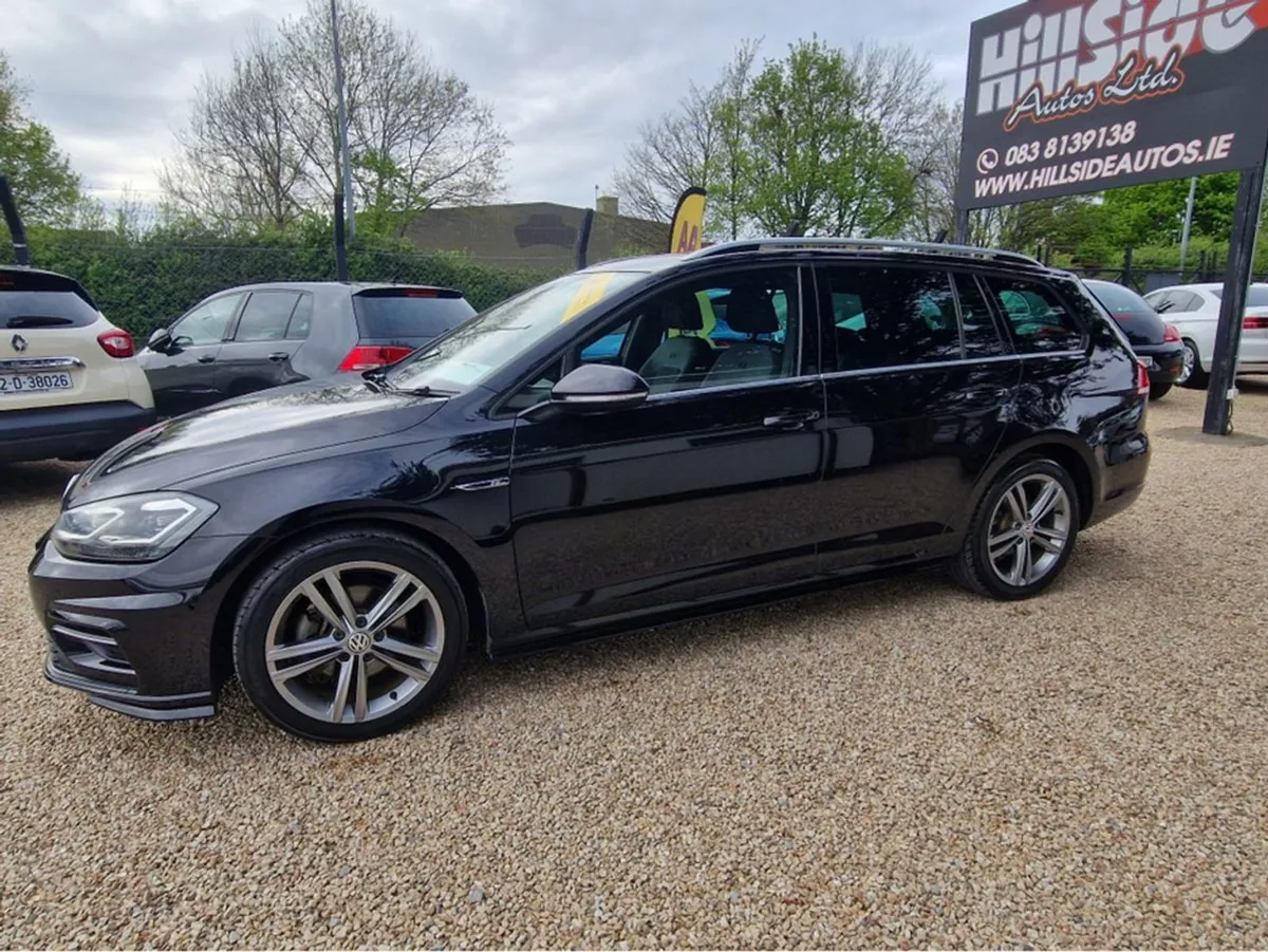 Volkswagen Golf R-line Estate Digi Dash 1.4 Petro - Image 4