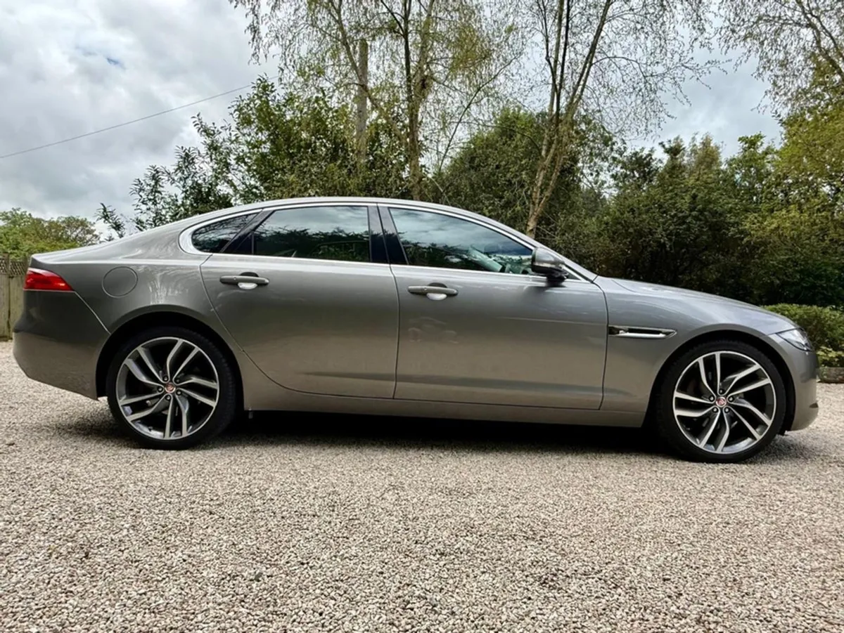 Jaguar XF  sale Agreed  2.0 D Portofolio 163PS  f - Image 4