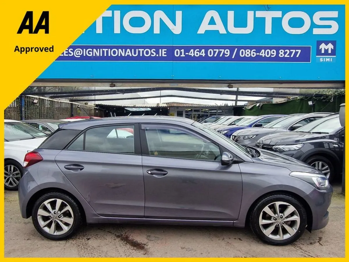 Hyundai i20 1.2 Petrol  Deluxe Model  AA Approved - Image 2