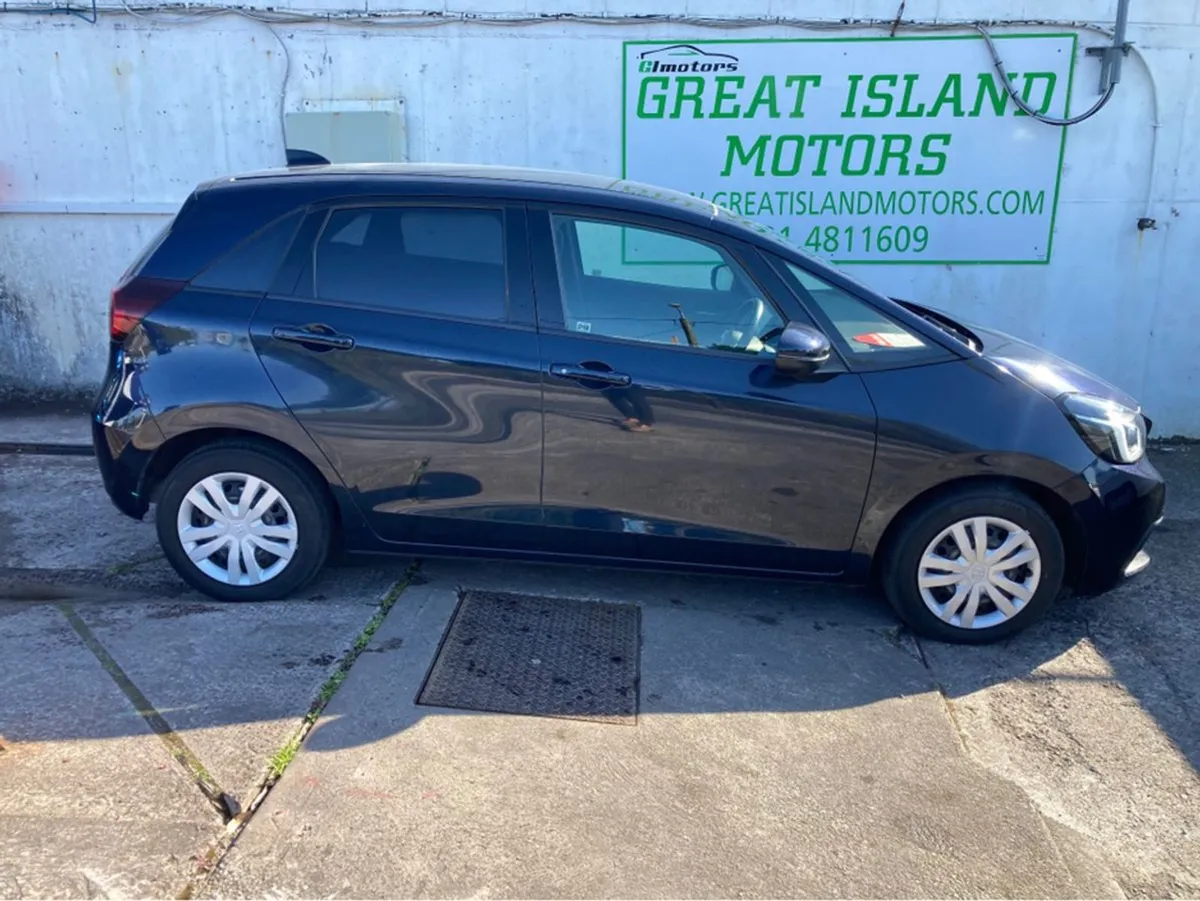 Honda Fit 1.5 Petrol Hybrid Automatic - Image 2