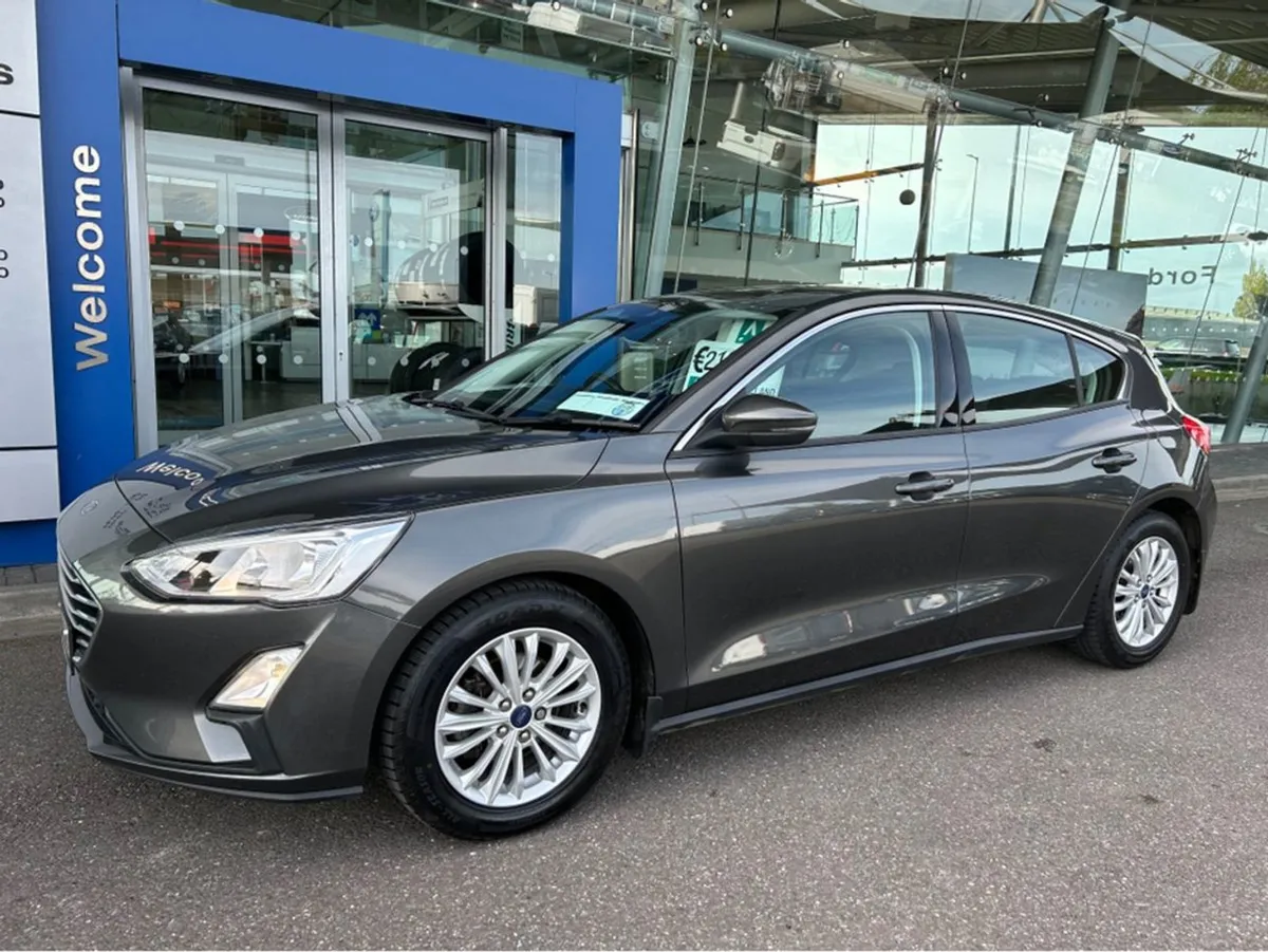 Ford Focus Titanium 1.5 Tdci 125PS 6 5DR 6speed - Image 1