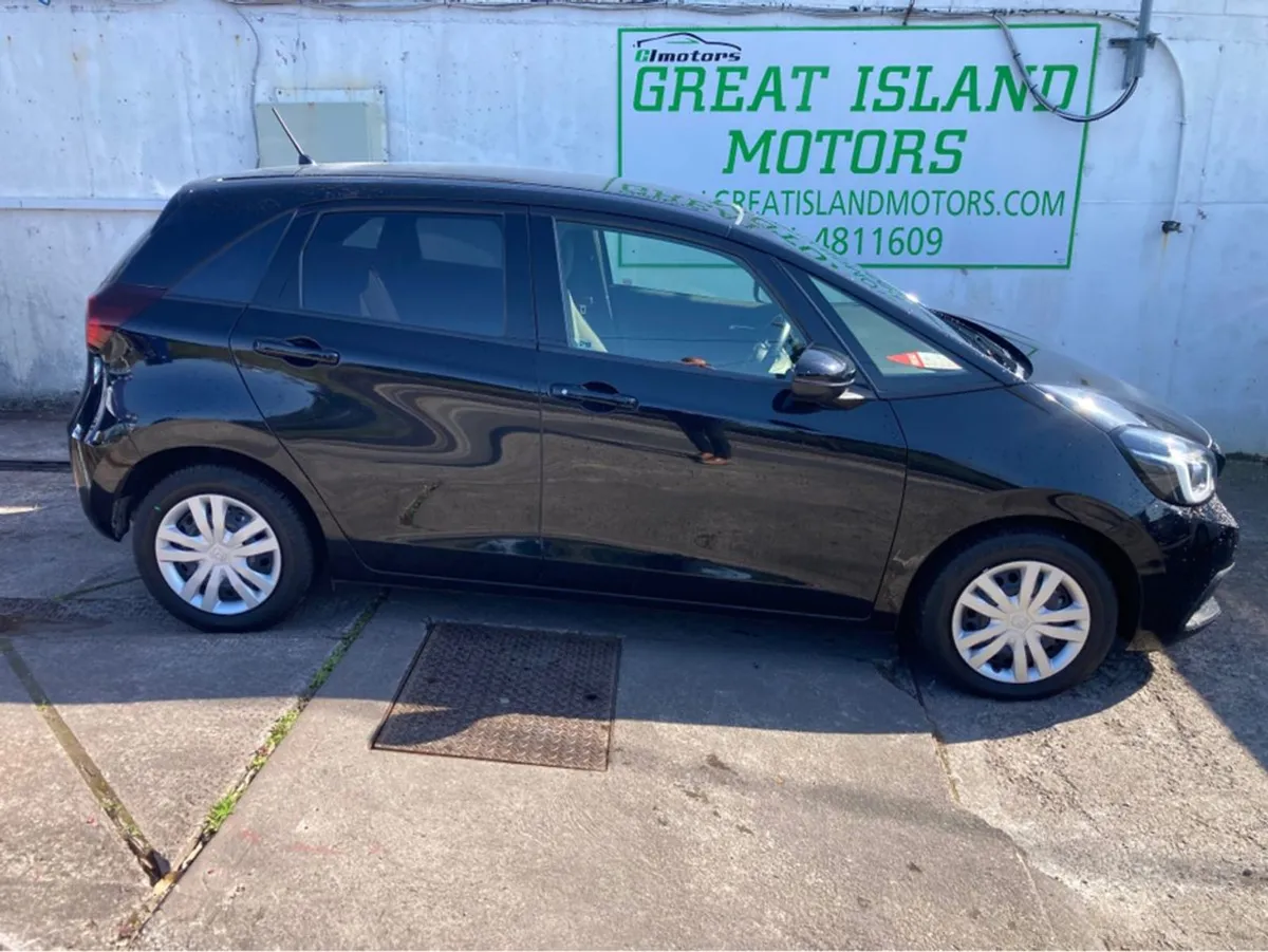 Honda Fit 1.5 Petrol Hybrid Automatic - Image 3