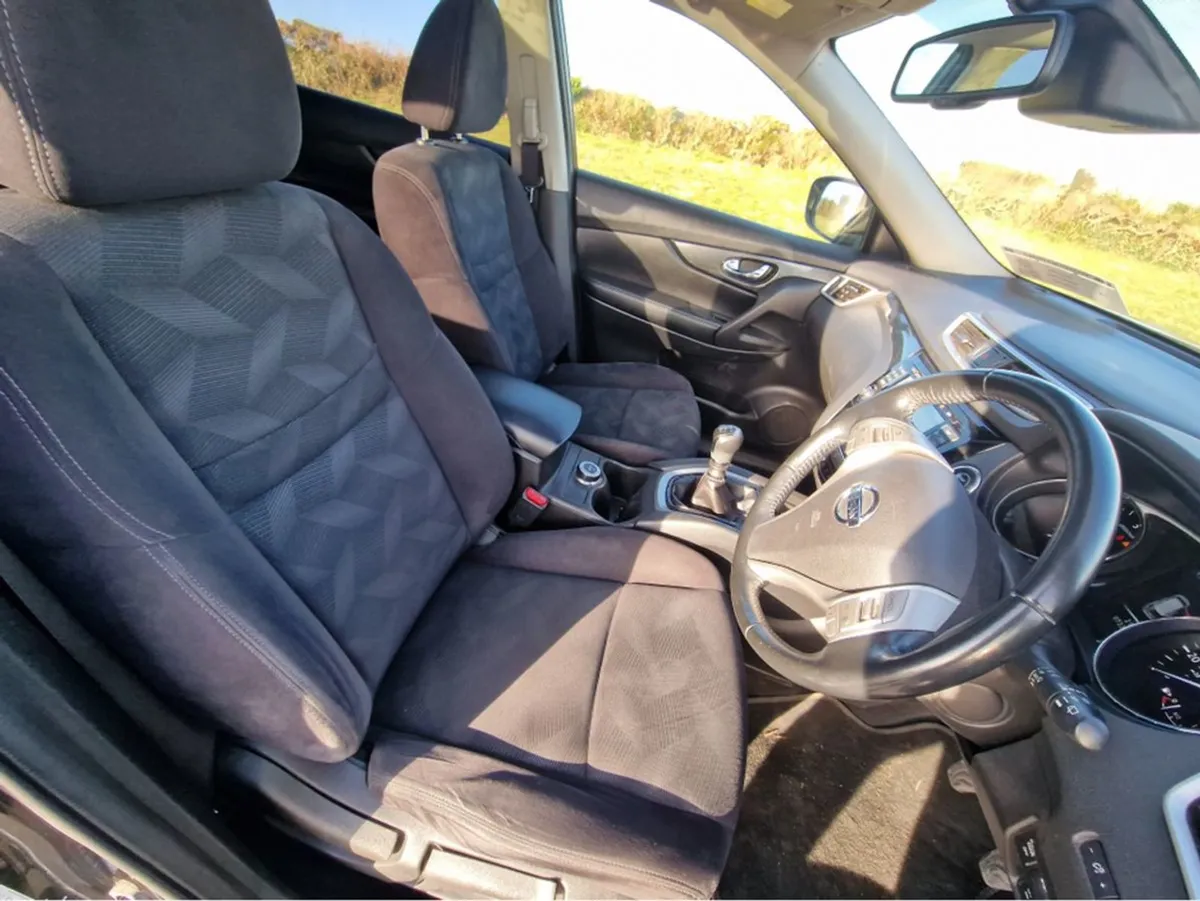 Nissan X-Trail N-tec DCI 4X4 5DR 4WD 128BHP 1.6 F - Image 3