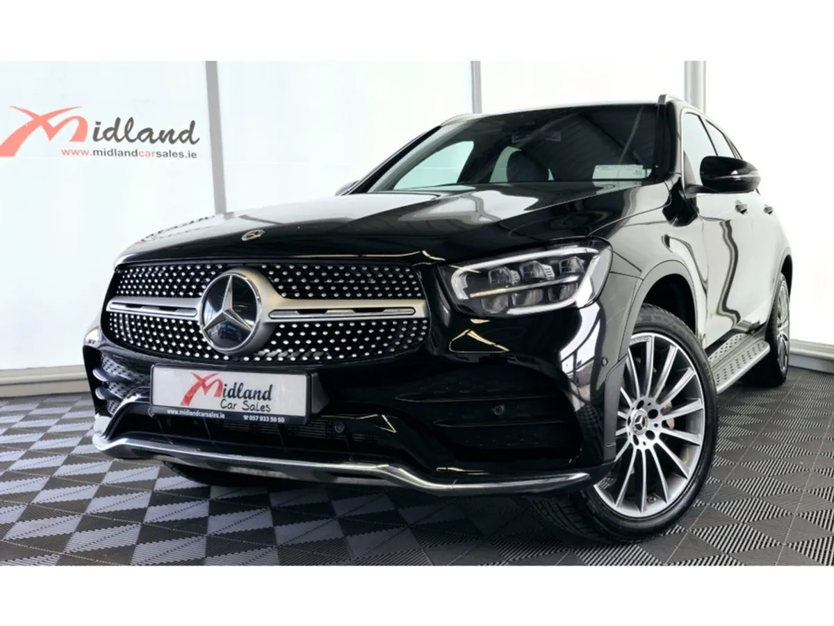 Mercedes-Benz GLC-Class 300DE AMG Line Premium - Image 3