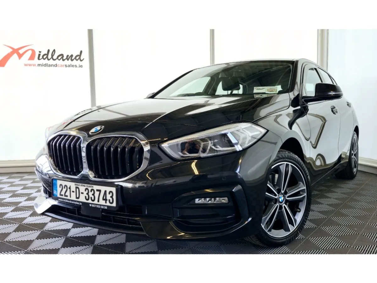 BMW 1 Series F40 D Sport 5DR Auto - Image 3
